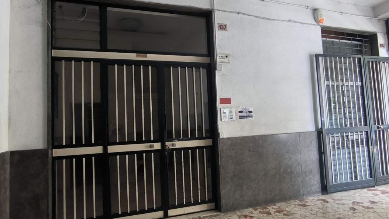 Kome'S Palermo Bagian luar foto